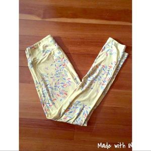 LuLaRoe yellow bird leggings